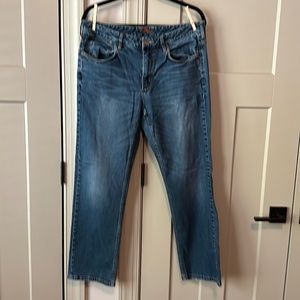 Tommy Bahama Authentic Jeans 36/30 in medium denim wash